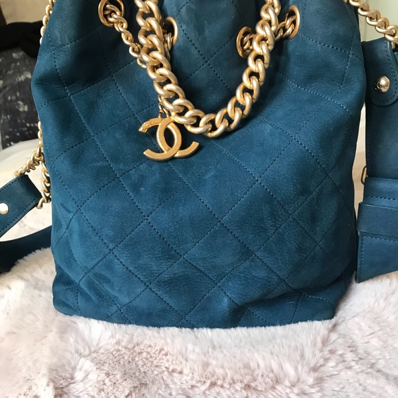 CHANEL Handbags - Chanel bucket bag